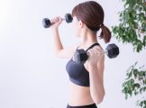 筋トレとダイエットの関係性とは？自宅で女性も出来る効果的に痩せるトレーニング方法とは？